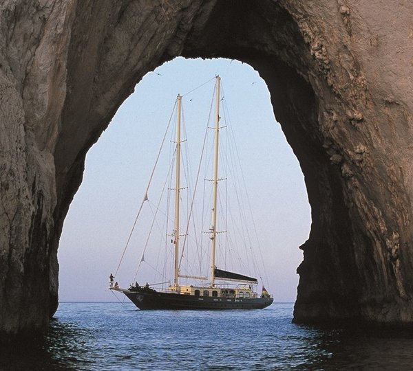 The 36m Yacht OFELIA