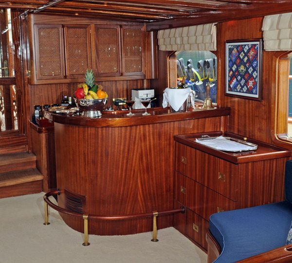 The 36m Yacht OFELIA