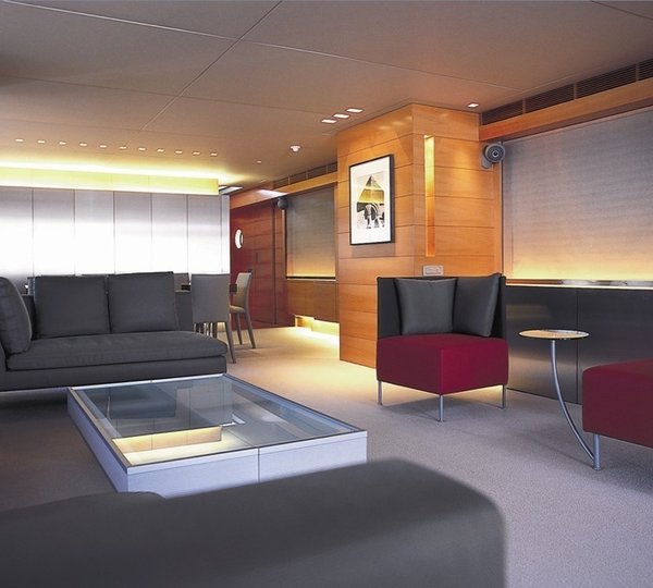 Fore: Yacht PHOENIX's Saloon Image