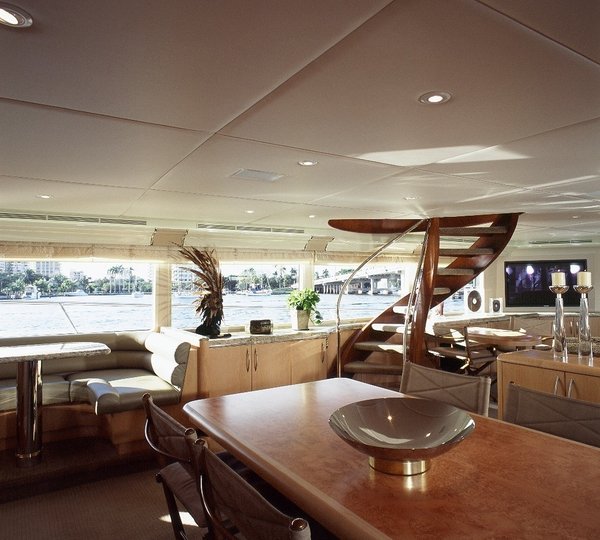 Eating/dining Saloon On Board Yacht SEACALL
