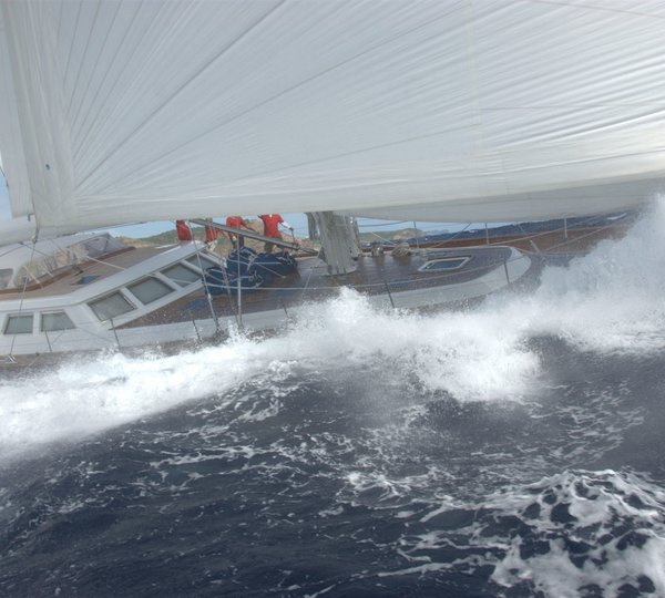 The 36m Yacht YANNEKE TOO