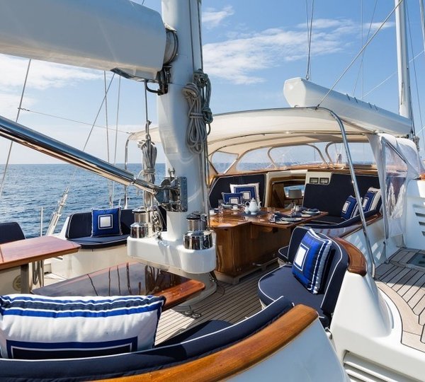 The 36m Yacht YANNEKE TOO