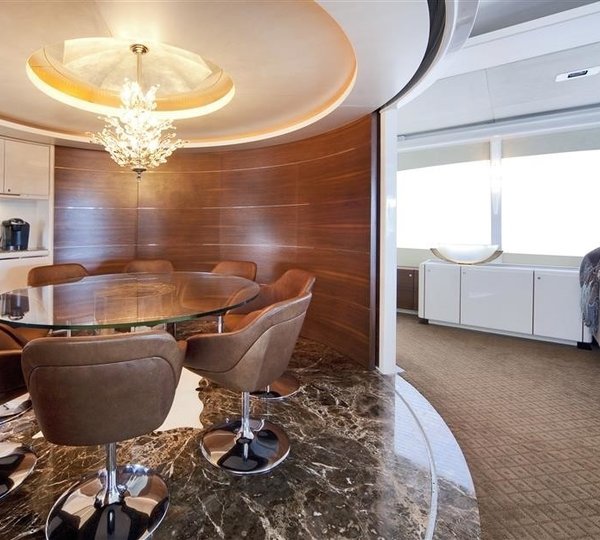 The 37m Yacht CHARISMA