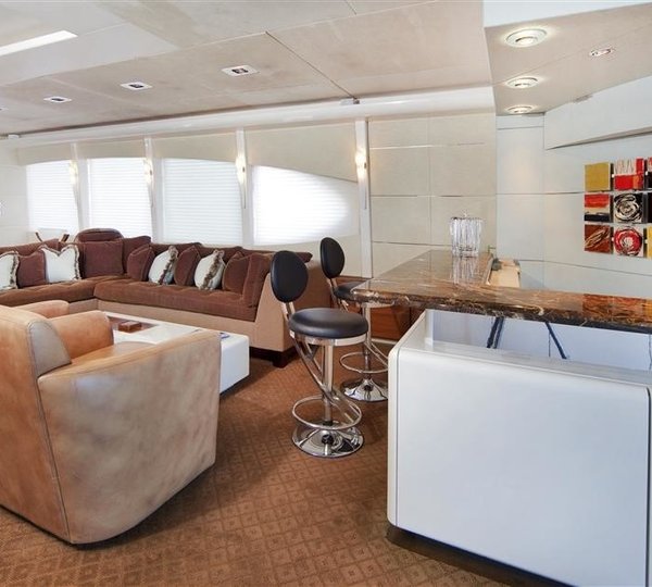 The 37m Yacht CHARISMA