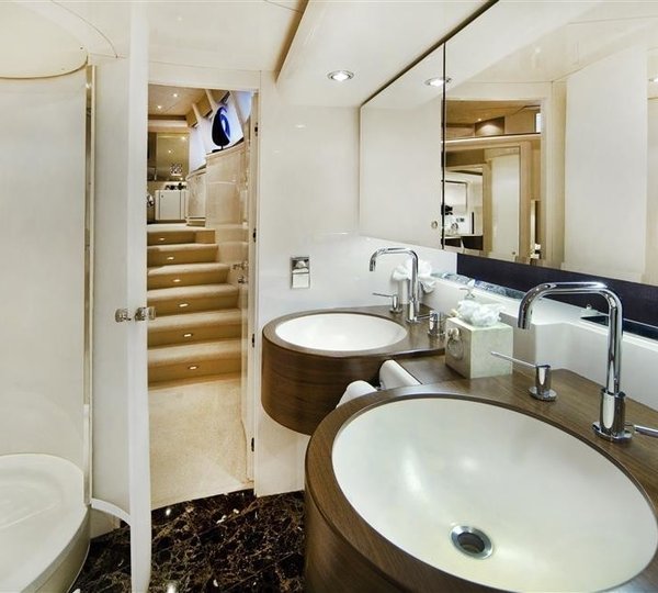 The 37m Yacht CHARISMA