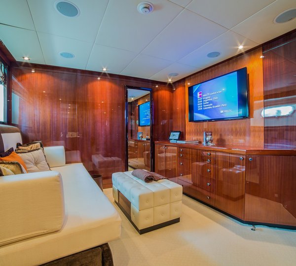 The 37m Yacht HAPPY HOUR