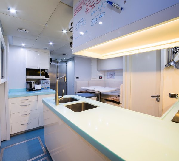 The 37m Yacht HAPPY HOUR