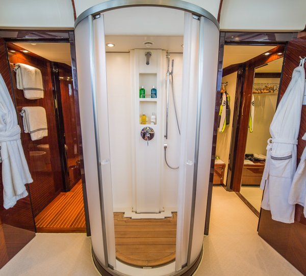 The 37m Yacht HAPPY HOUR