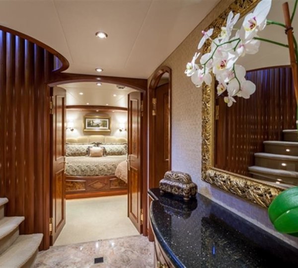 The 37m Yacht VALKYRIE