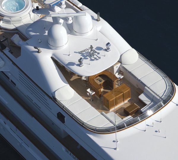 Decks: Yacht HAMPSHIRE's From Above Aspect Photograph
