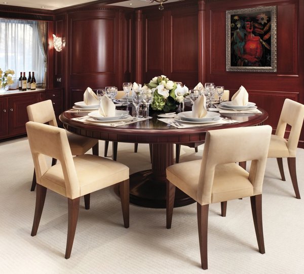 Eating/dining Area On Board Yacht HAMPSHIRE