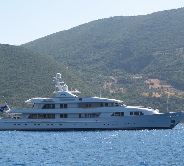 External On Yacht HAMPSHIRE