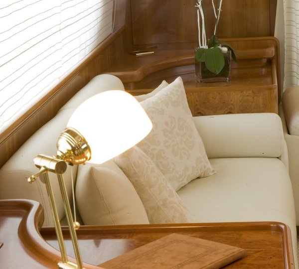 The 24m Yacht KARYATIS