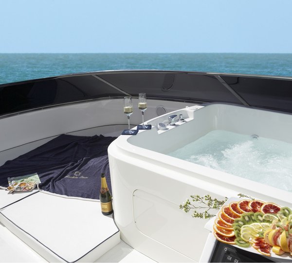 The 25m Yacht JACKIE ONE