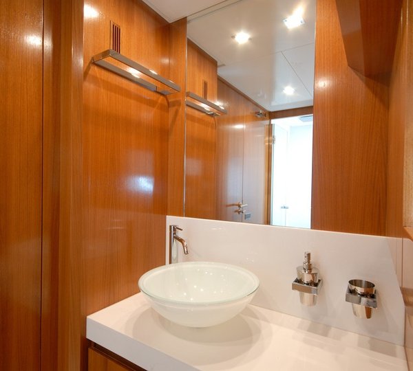 The 26m Yacht LARMERA