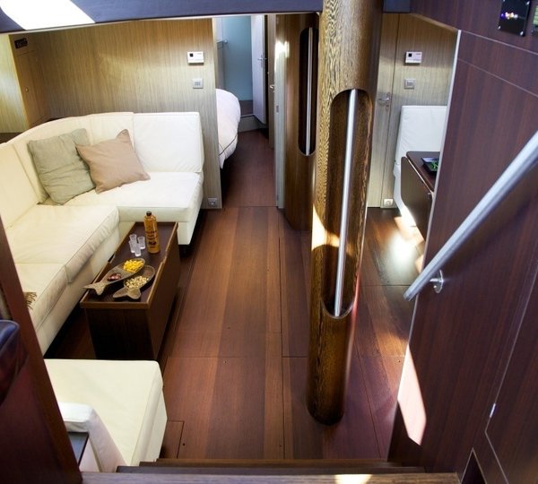 The 27m Yacht VINTAGE