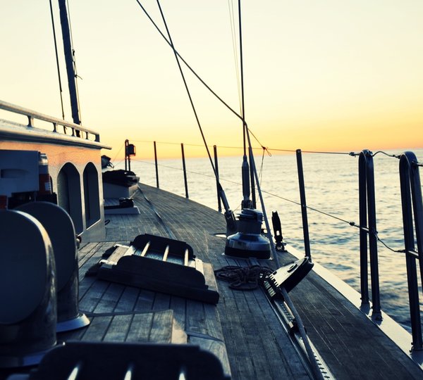 The 27m Yacht VINTAGE