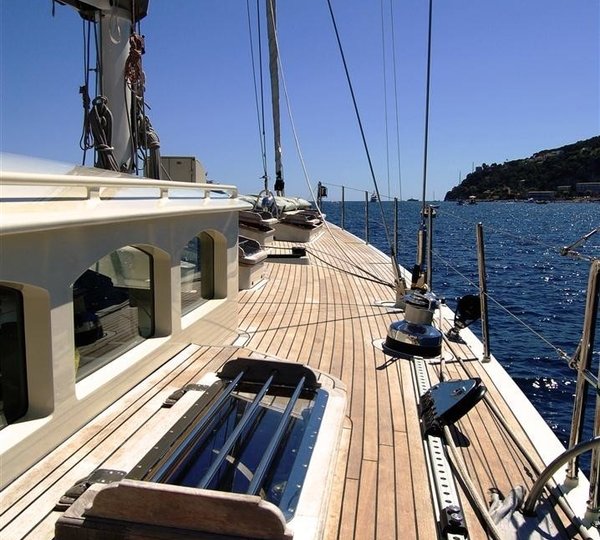 The 27m Yacht VINTAGE