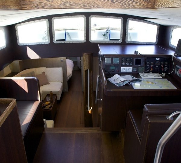 The 27m Yacht VINTAGE