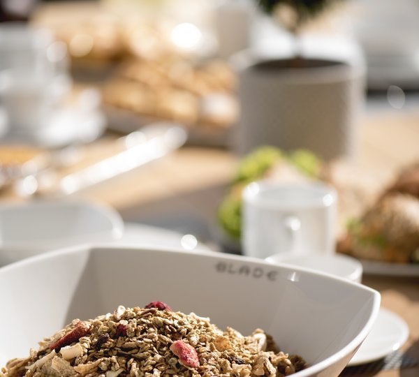 The 28m Yacht BLADE 6