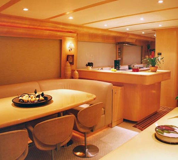 The 29m Yacht BERADA