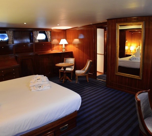 The 30m Yacht CHANTELLA