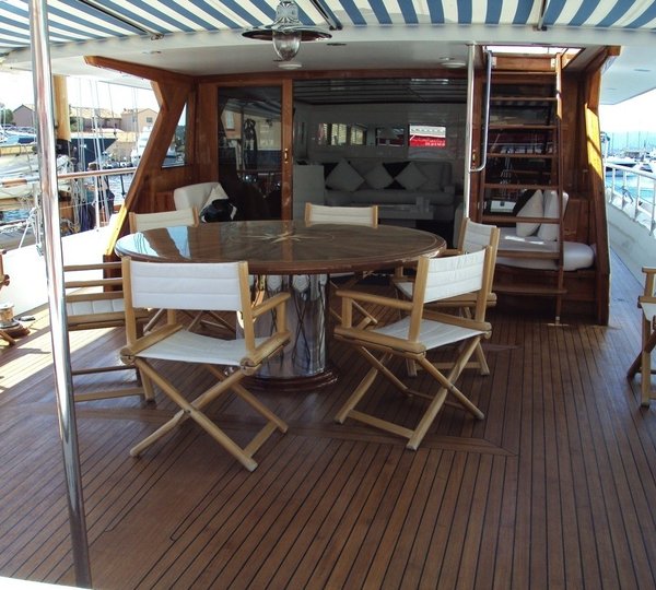 The 30m Yacht CHANTELLA