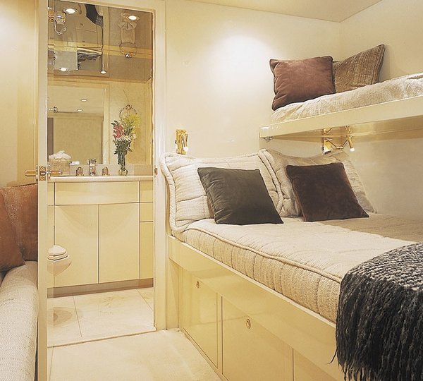 The 30m Yacht INSATIABLE