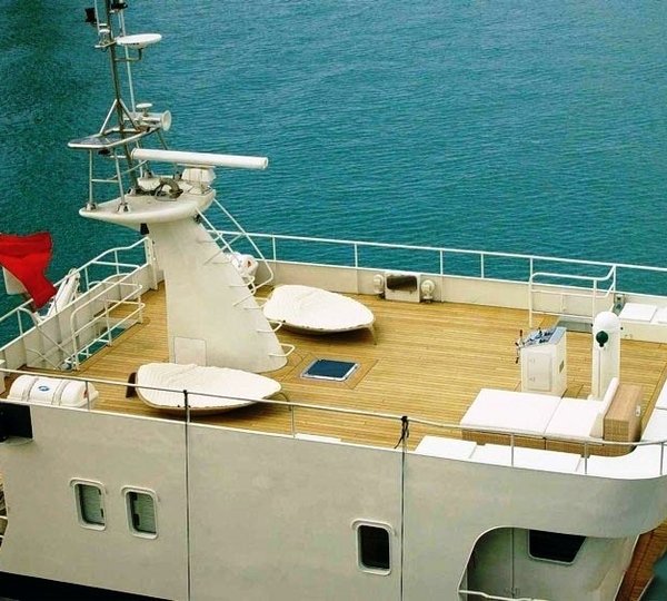 The 30m Yacht NAVE BARBARA
