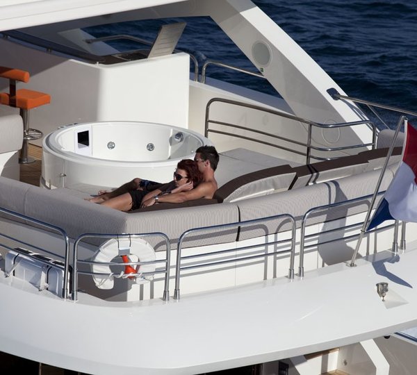 The 30m Yacht OLIALIA