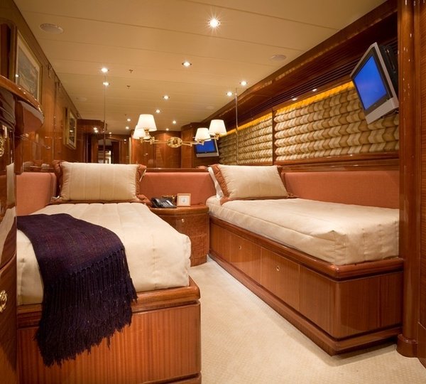 The 30m Yacht SEAFARER