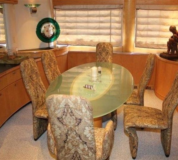 The 31m Yacht BARONESS