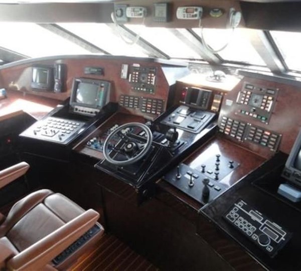 The 31m Yacht HAKIM 7