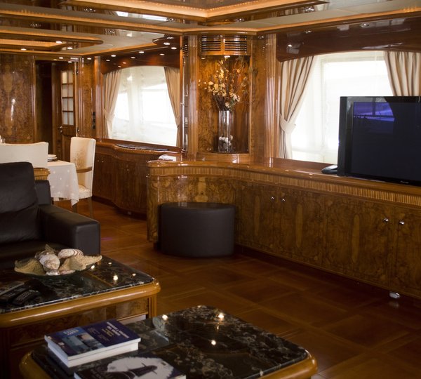 The 31m Yacht KIRIOS