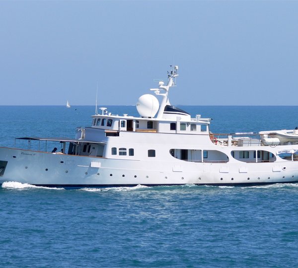 The 32m Yacht CAMARA C