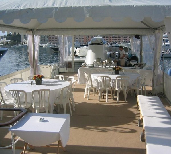 The 32m Yacht HEAVENLY DAZE