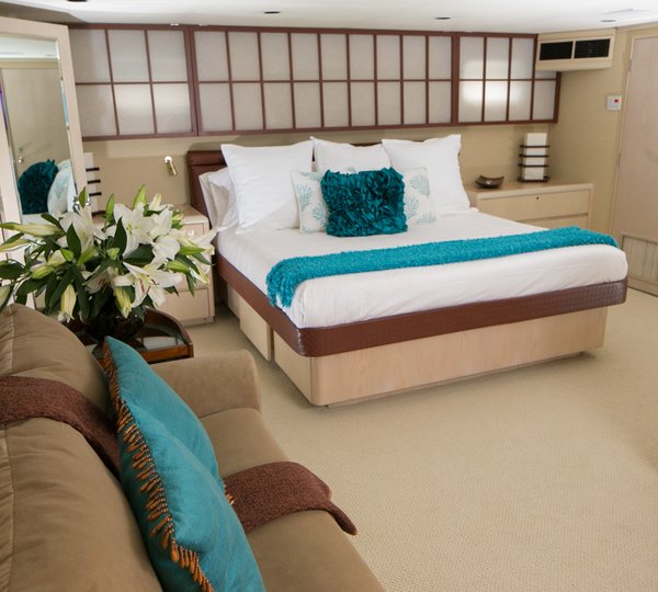 The 32m Yacht ISLAND TIME