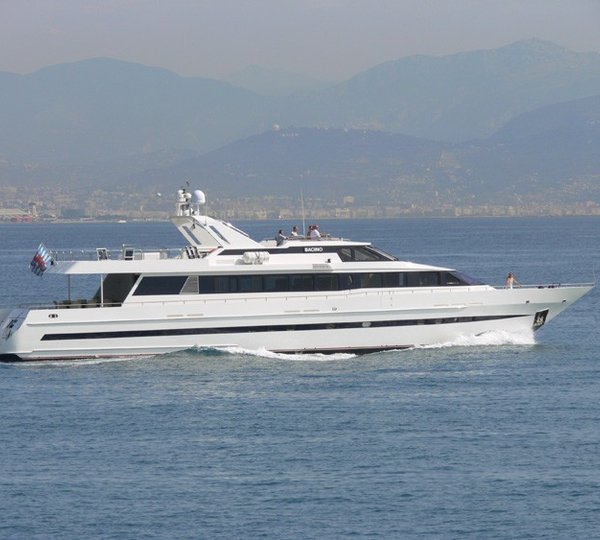 The 32m Yacht LADY ARLENE