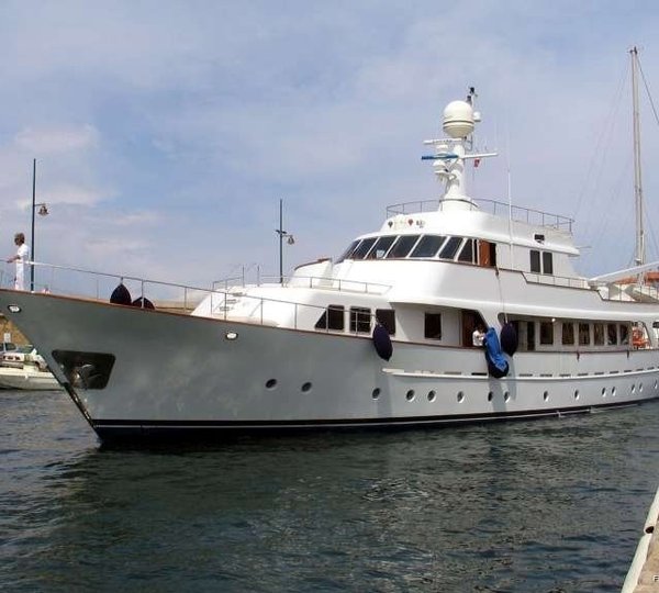 The 32m Yacht MIZAR