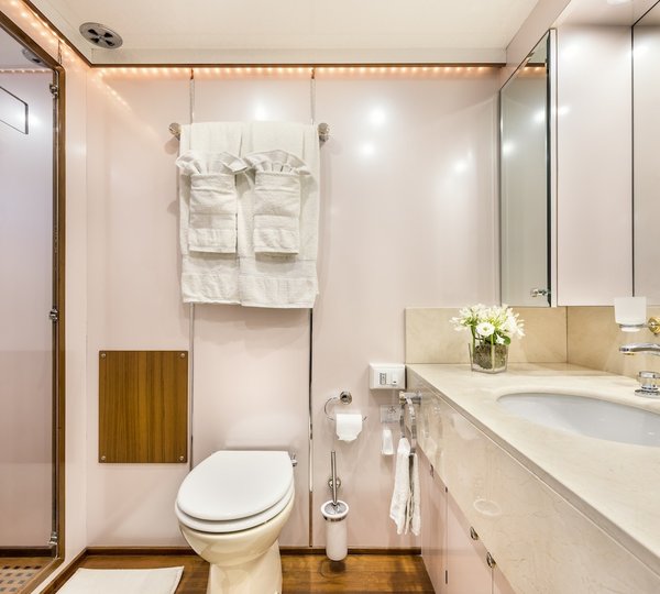 The 33m Yacht ANTISAN