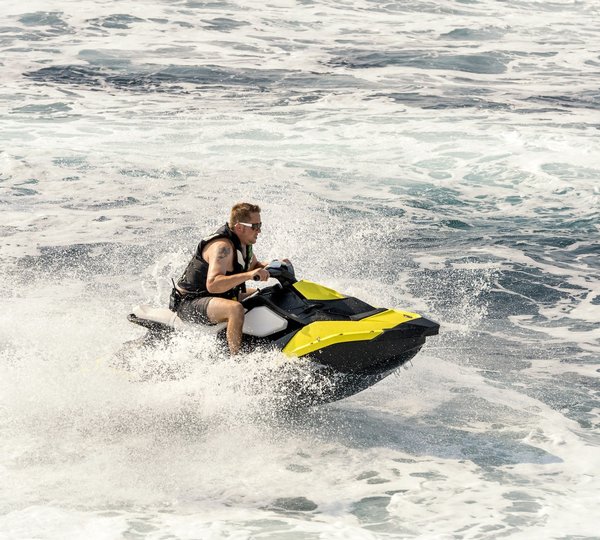 The 33m Yacht ANTISAN