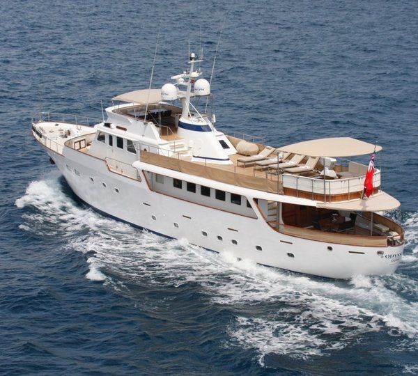 The 33m Yacht IL ODYSSEY