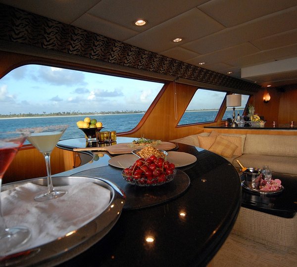 The 33m Yacht KALEEN