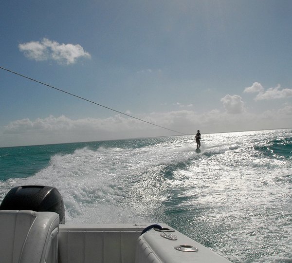 The 33m Yacht KALEEN