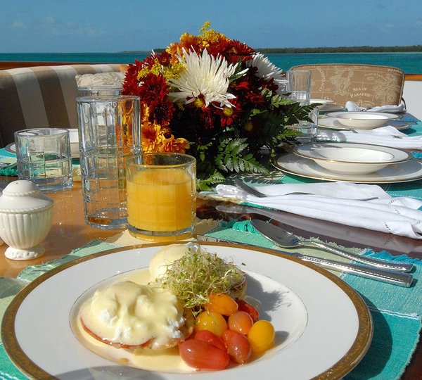 The 33m Yacht KALEEN