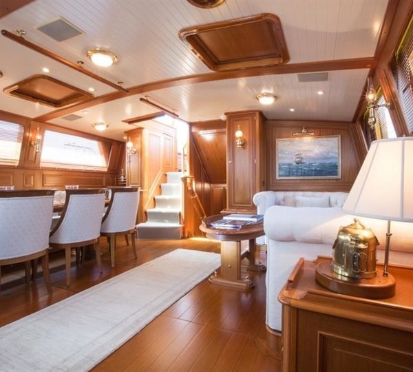 The 33m Yacht KEEWAYDIN