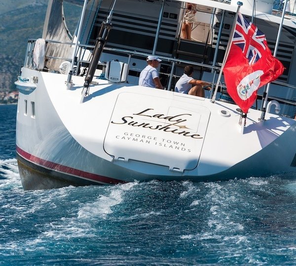 The 33m Yacht LADY SUNSHINE