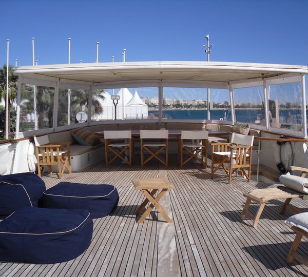 The 33m Yacht SANTA MARIA