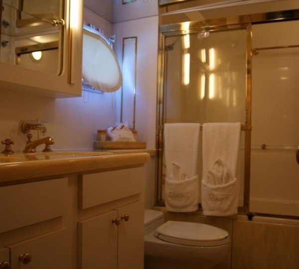 The 33m Yacht SCHNUPSI