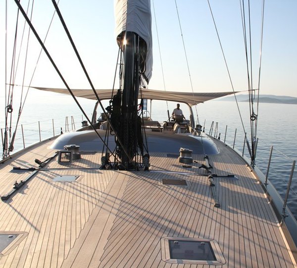 The 33m Yacht WALLY B